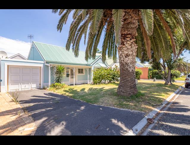 2 BEDROOM SEMI DETACHED SOLD IN BLOUBERG SANDS